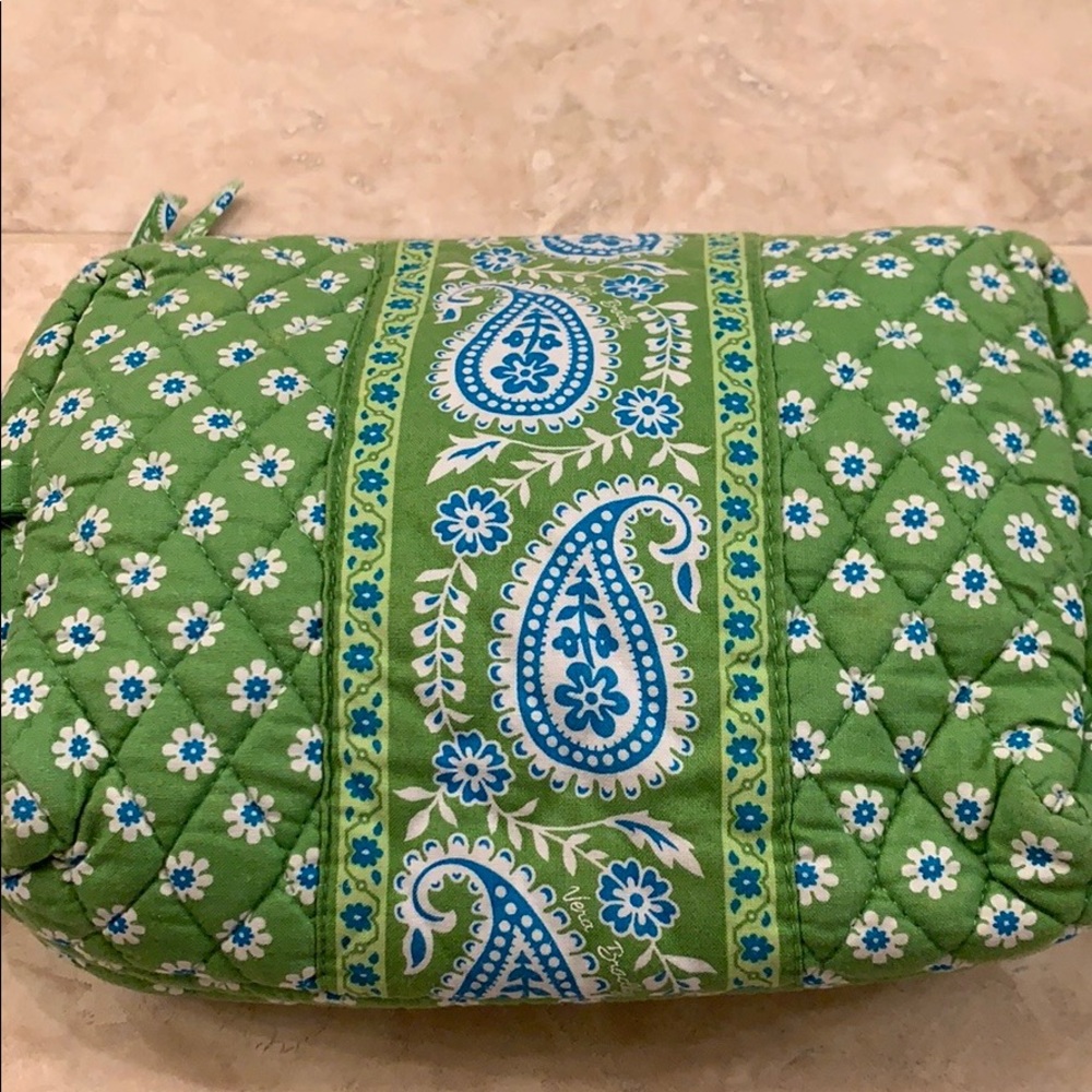 Vera Bradley makeup bag